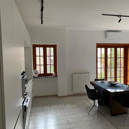 Books Art And Wine Apartment Cicciano